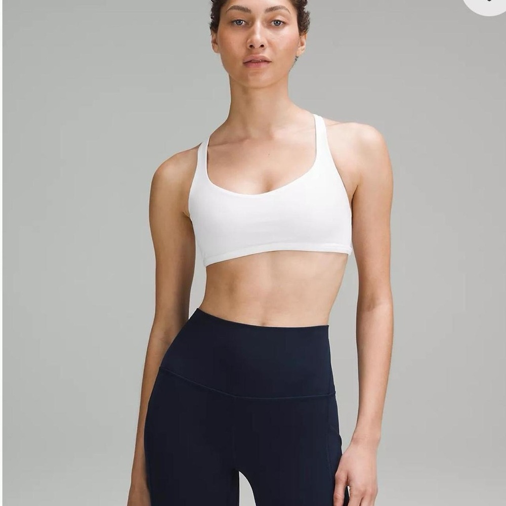 Lululemon Sports Bra 🤍